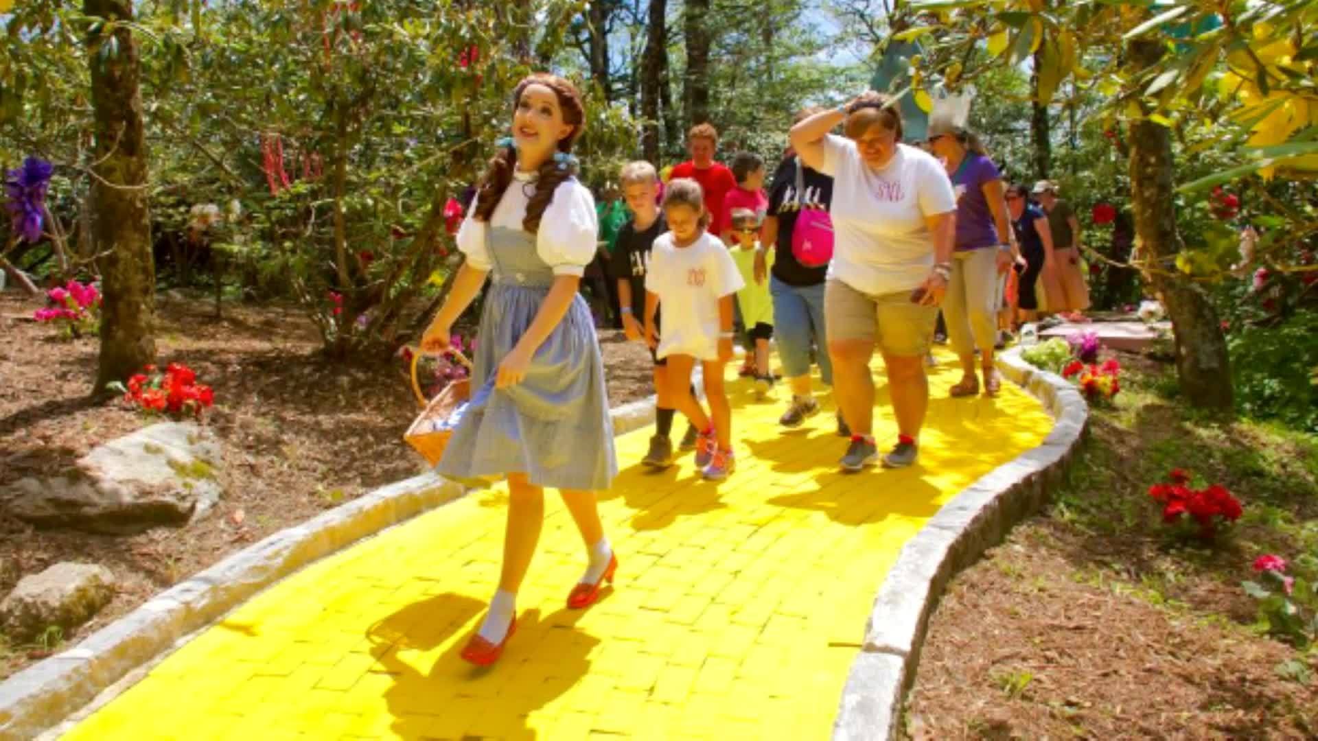 L_the_yellow_brick_road_myHighPlains